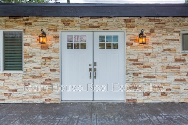 Photo - 27220 Seco Canyon Rd