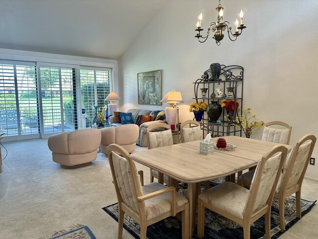 Photo - 314 Gran Via Ct