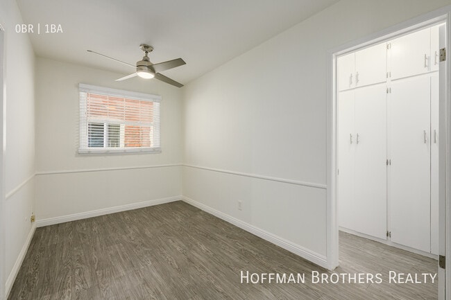 Photo - 2001 Beachwood Dr Unit 8