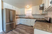 Photo - 519 N Daisy Ave