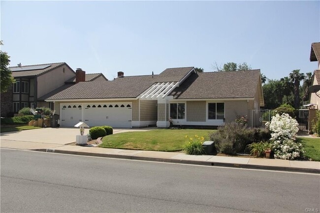 Photo - 2030 Bogie Dr