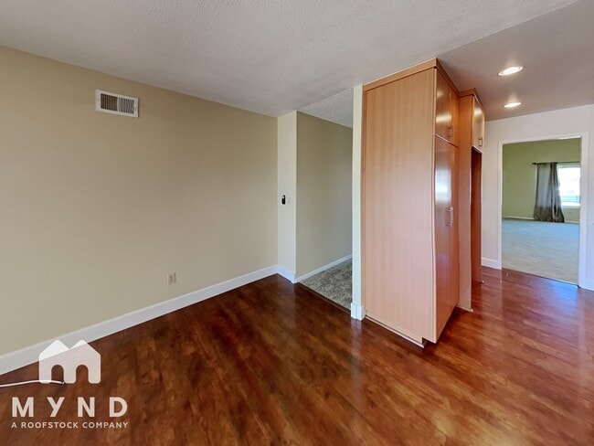 Photo - 2625 Wardlow Ave