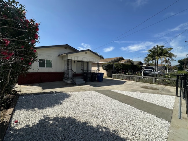 Photo - 4064 E 60th St