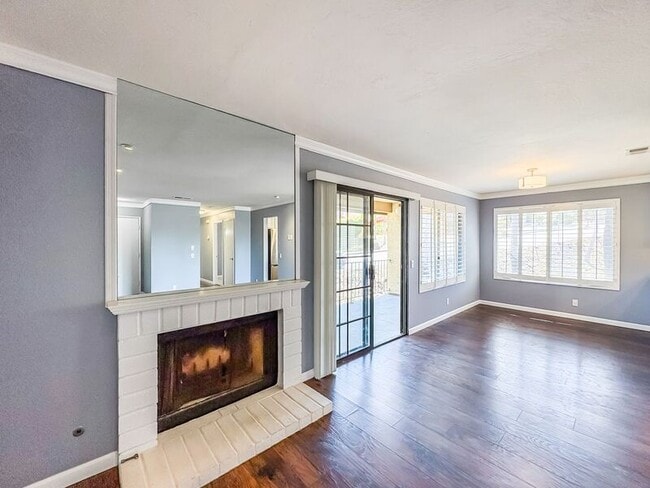 Photo - 1020 Grape St