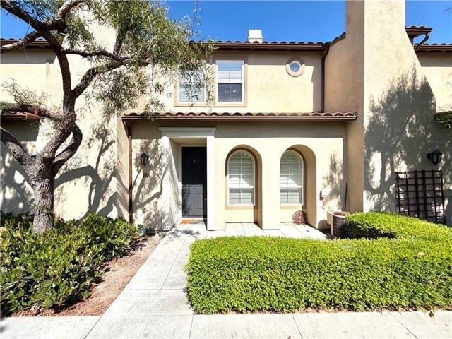 Building Photo - 108 Calle Campanero