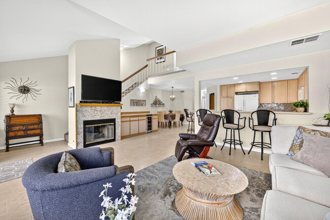 Photo - 41385 Woodhaven Dr W