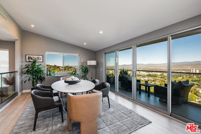 Photo - 7191 Pacific View Dr