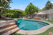Photo - 2701 Roscomare Rd House