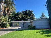 Photo - 22859 Valerio St