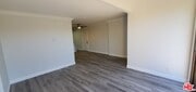 Photo - 827 2nd St Unit 301