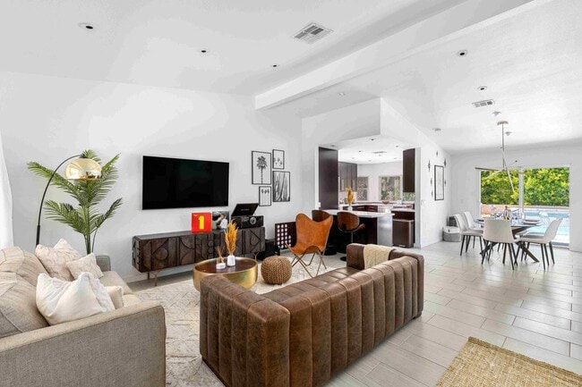 Photo - Luxury Oasis with Pool in Palm Springs