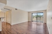 Photo - Sunny, spacious condo close to SDSU, shops...