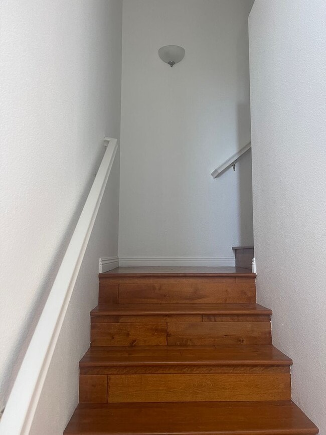 Photo - 2207 Huntington Point Rd