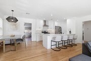 Photo - 4958 Canoga Ave