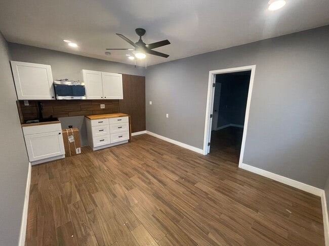 Photo - 15947 Amber Valley Dr