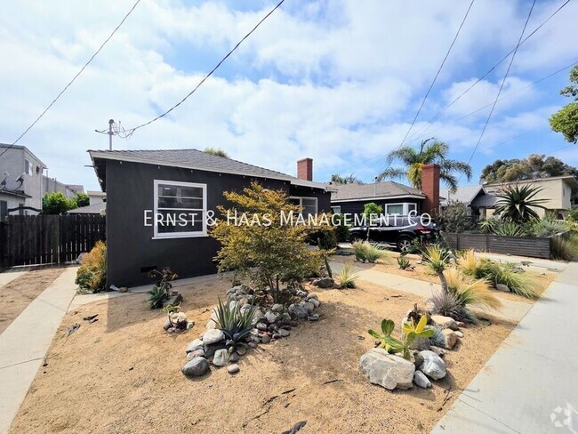 Building Photo - 1067 Ximeno Ave Rental