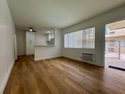 Photo - 1230 W 29th St Unit Spacious Furnished 1B1B