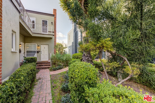 Photo - 127 N Harper Ave