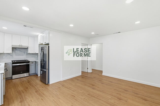 Photo - 5953 Guthrie Ave Unit 4