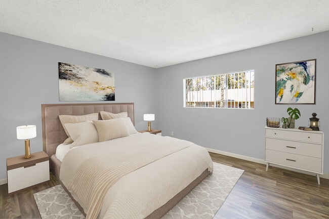 Photo - Las Palmas Apartments