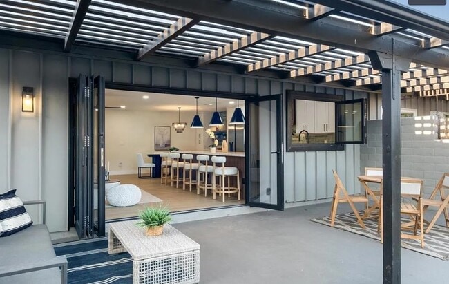 Photo - 1453 La Habra Dr