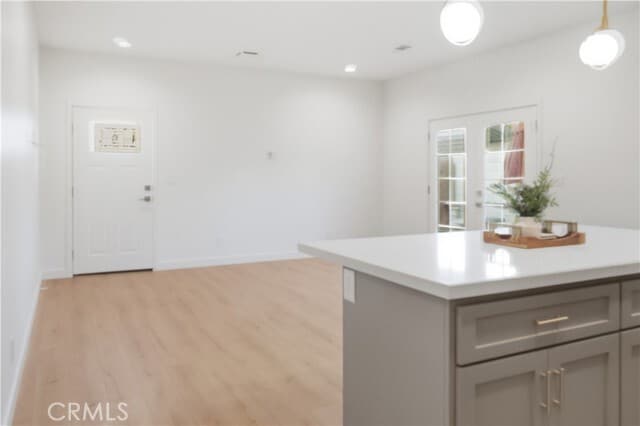 Photo - 215 E 2nd St