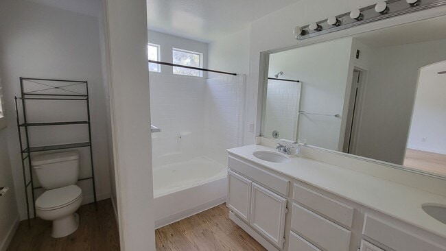 Photo - 3 bd / 2.5 bath townhouse in Chula Vista