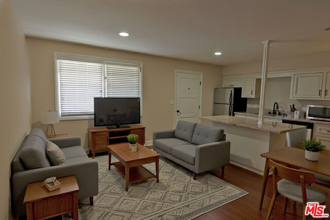 Photo - 2646 Ellendale Pl Unit 2646