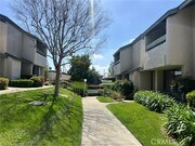 Photo - 520 Breezewood Ct Townhome