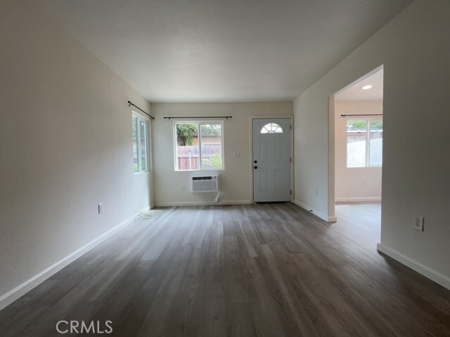 Photo - 3928 Everest Ave