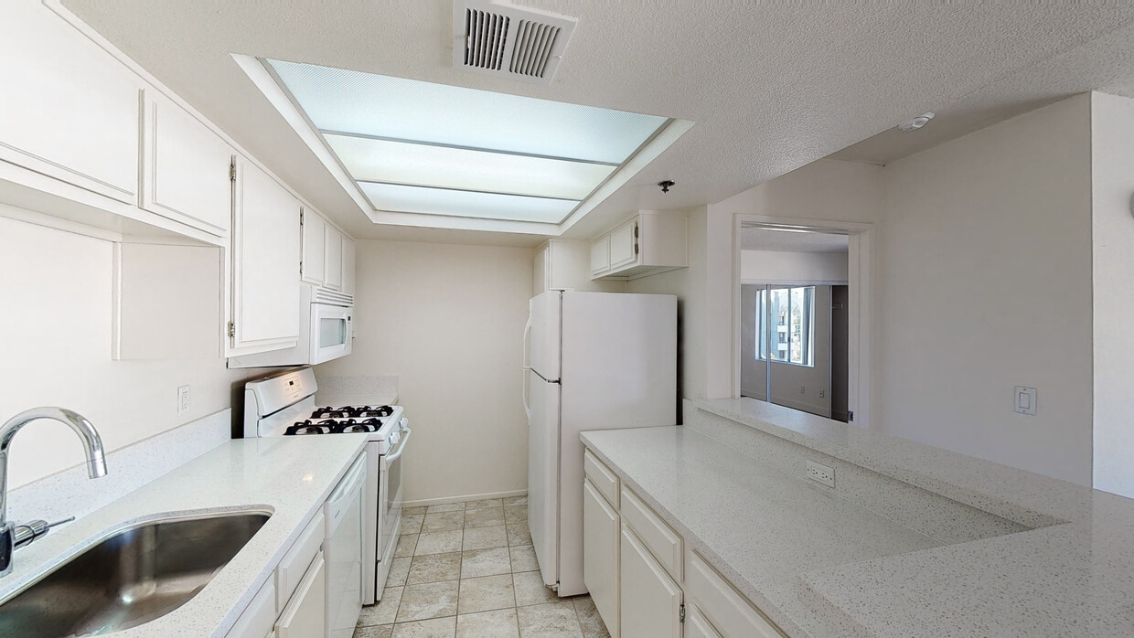 3D Tour - Midvale Towers Apartments