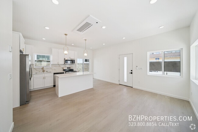 Building Photo - 1513 S Hayworth Ave Unit 2 Rental