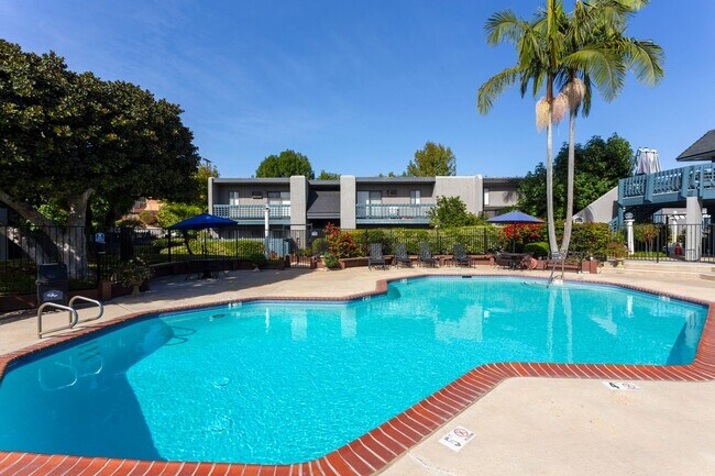 Photo - Village Apartments