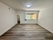Photo - Beautifully remodeled townhouse