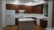 Photo - 2 Bed, 3 Bath Townhome Near Parks, Shoppin...
