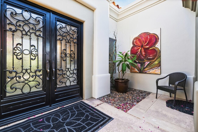 Photo - 4 Mesquite Ridge Ln