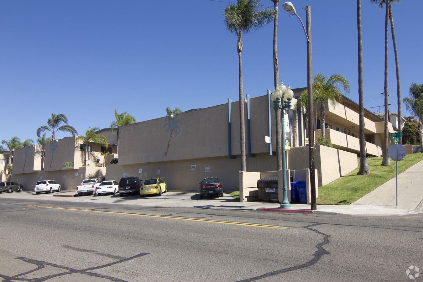 Palm Terrace Apartments - Palm Terrace Apartments