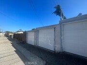 Photo - 976 W 23rd St
