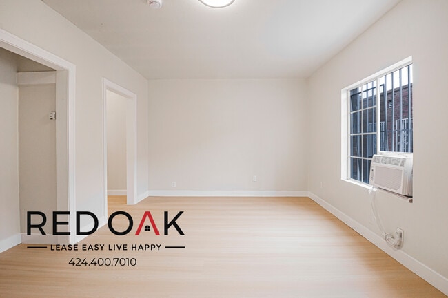 Photo - 638 E 82nd St Unit 638