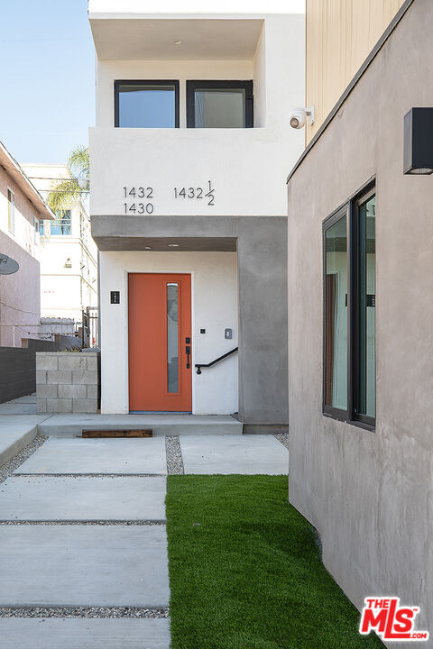 Photo - 1432-1432 W 9th St Unit 1432