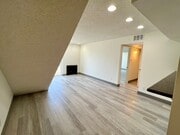 Photo - 3715 S Canfield Ave Unit 204