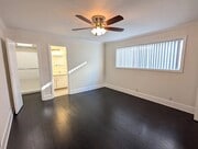 Photo - 1335 S Carmelina Ave Unit 101