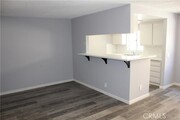 Photo - 9734 Maple St