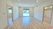 Photo - 1540 S Hayworth Ave Apartment Unit 202