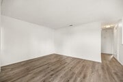 2BR, 2BA - 864 SF - Living Room - Kirby Gardens Apartments