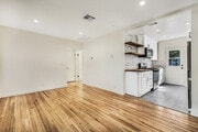 Photo - 654 Ozone St, Santa Monica, CA 90405