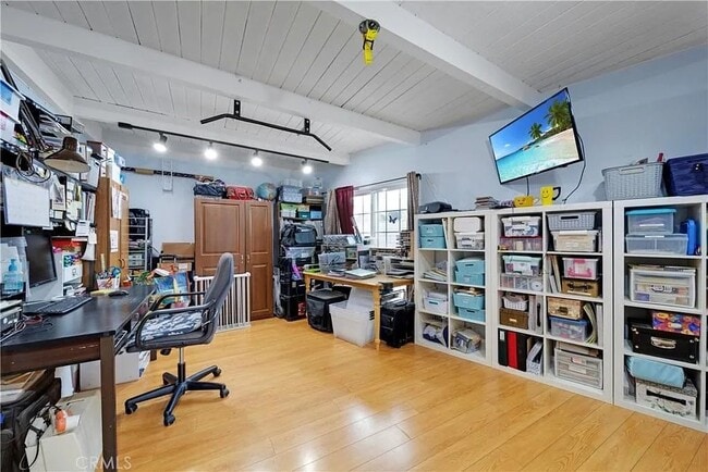 Photo - 8228 Oakhurst Pl