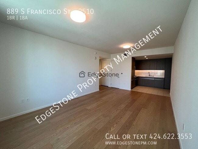 Photo - 889 Francisco St