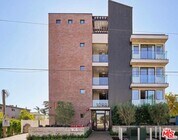 Photo - 10806 Blix St