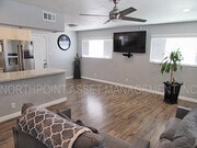 Photo - Bright and contemporary 3 bedroom, 2 bath ... House